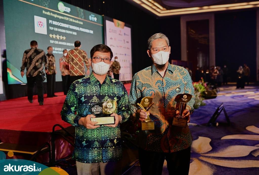 Badak LNG Kembali Raih Penghargaan Tertinggi pada Ajang TOP CSR Awards 2022