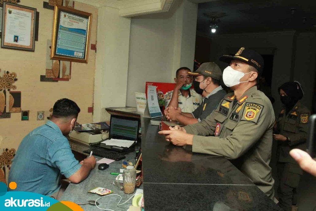 Razia Hotel Melati, Satpol PP Ciduk Puluhan Pasangan