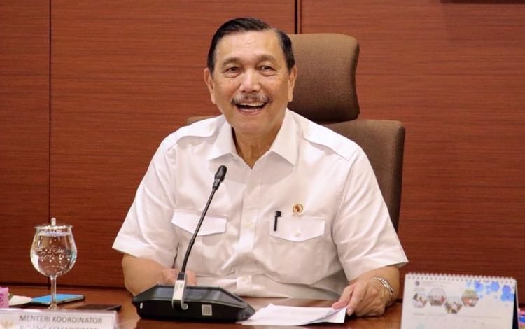 Luhut Tak Mau Indonesia Buru-buru Ubah Status ke Endemi Seperti Negara Lain