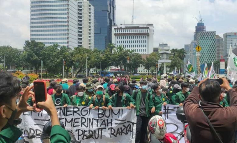 BEM SI Pindah Lokasi Demo, dari Istana ke DPR, Begini Alasannya!