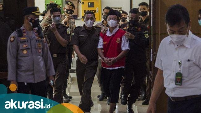 Pemerkosa 13 Santri, Herry Wirawan Divonis Mati