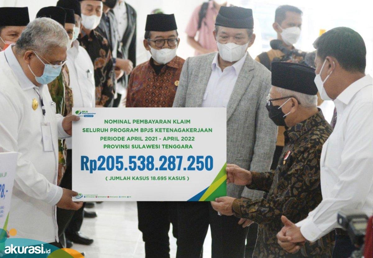 Wapres Serahkan Manfaat Program dan Beasiswa BPJS Ketenagakerjaan Kepada Keluarga Pekerja