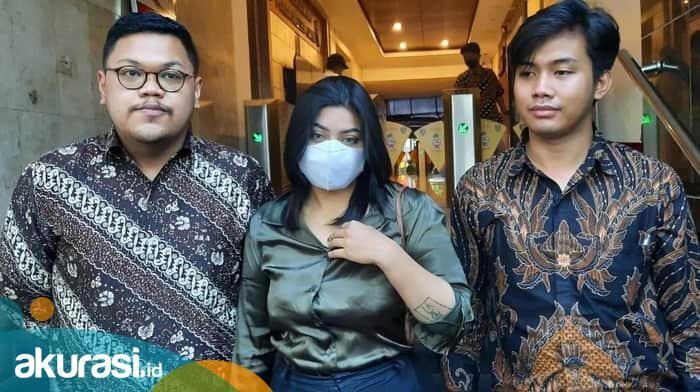 Dea OnlyFans Bikin Pengakuan Mengejutkan: Hamil 5 Bulan-Pernah Coba Bunuh Diri