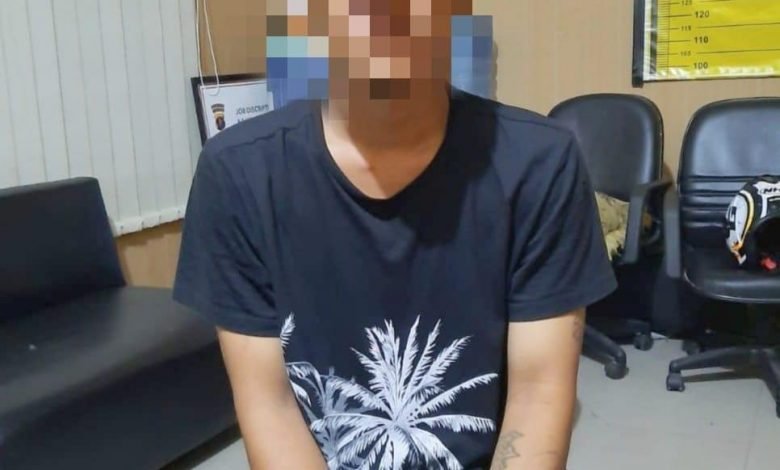 Dua Pria Korban Penusukan Ditemukan Bersimbah Darah di Berbas Tengah