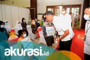 Wapres Serahkan Manfaat Program dan Beasiswa BPJS Ketenagakerjaan Senilai 2,2 Miliar Kepada Pekerja dan Keluarganya