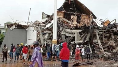 Mamuju Sulbar Diguncang Gempa M 5,8