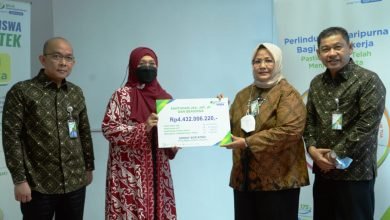 BPJS Ketenagakerjaan Berikan Manfaat Kecelakaan Kerja Meninggal Dunia Saat WFH Rp4,4 Miliar