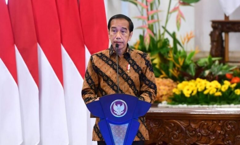 Setelah Nikel, Jokowi Resmi Umumkan Larangan Ekspor Bijih Bauksit Mulai Juni 2023