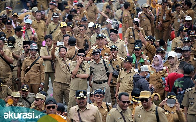 DPR Usulkan Revisi UU Desa soal Masa Jabatan Kades