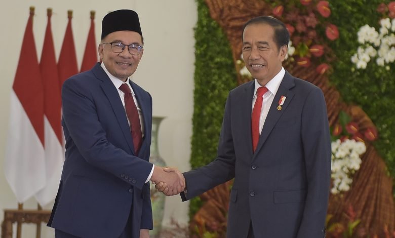 Malaysia-Indonesia Sepakati Sejumlah Isu Strategis, dari TKI hingga Batas Wilayah