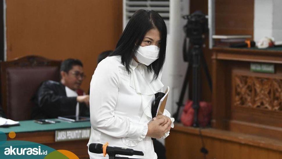 Respon Tuntutan Pidana Putri Lebih Ringan dari Bharada E, Keluarga Yosua: Hukum Tumpul ke Atas