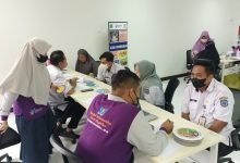 BKPSDM Bontang melakukan pengecekan kesehatan dengan pendampingan tenaga kesehatan dari dinas kesehatan Kota Bontang. (ist)
