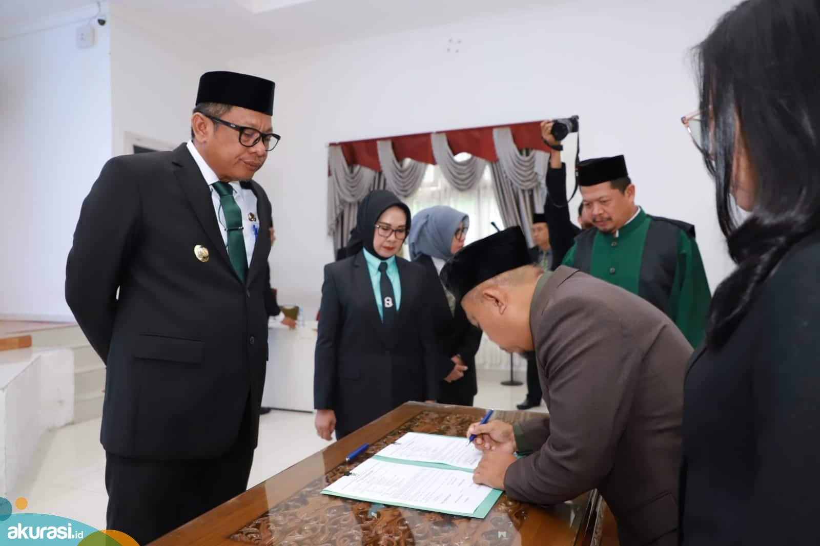 Lantik 86 Pejabat Struktural Ini Pesan Wali Kota Bontang. (Sastro/ProkompimBontang)