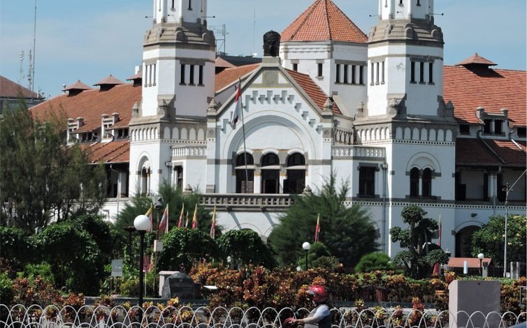 Menjelajahi Permata Tersembunyi Semarang: Panduan Petualangan Indonesia yang Tak Terlupakan