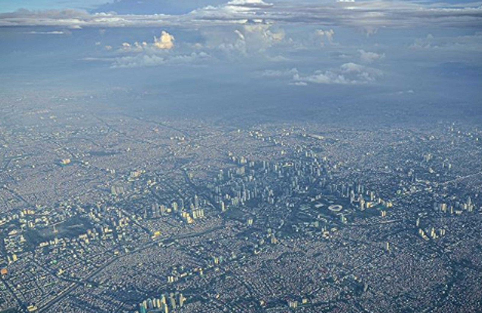 Urgensi Penanganan Kualitas Udara Jakarta: Analisis Komprehensif