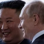 Kerjasama Antara Kim Jong Un dan Putin: Pertemuan Diplomatik di Balik SouvenirKerjasama Antara Kim Jong Un dan Putin: Pertemuan Diplomatik di Balik Souvenir
