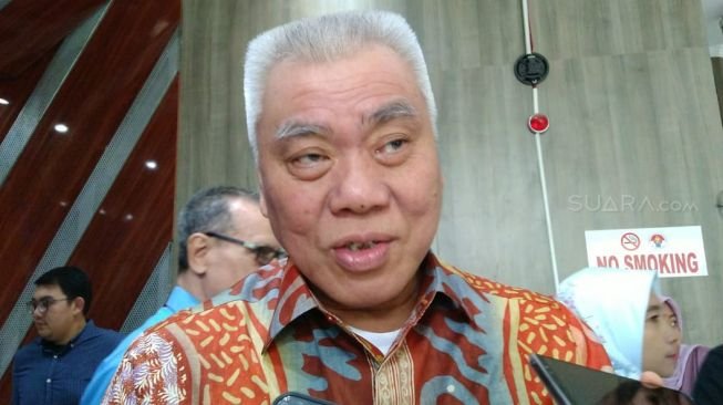 Bos Hotel Alexis, Alex Tirta, Menyewakan Rumah ke Ketua KPK Firli Bahuri: Klarifikasi dan Dugaan Gratifikasi