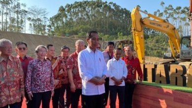 Presiden Joko Widodo (Jokowi) Sambangi IKN untuk Groundbreaking dan Tinjauan Pembangunan