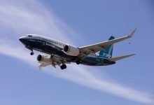 Larangan Pengembangan Produksi Boeing 737 MAX oleh FAA Akibat Insiden Jendela Pesawat Copot