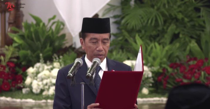Media Asing Soroti Reshuffle Kabinet Jokowi di Akhir Jabatan, Fokus pada Transisi ke Prabowo