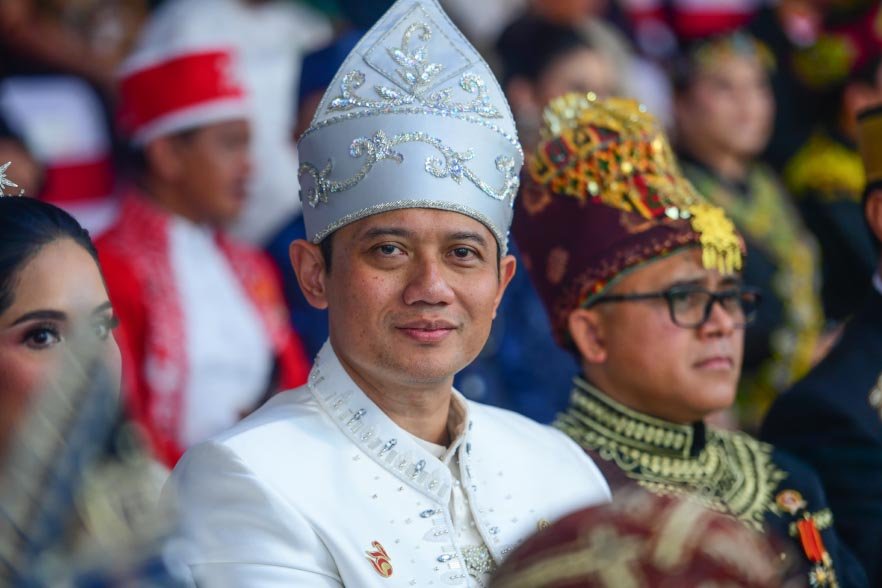 Ragam Pakaian Adat Warnai Upacara Perdana di Ibu Kota Nusantara: Semangat Kebersamaan Menuju Indonesia Emas