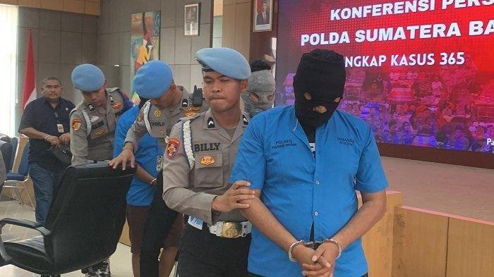 Motif Utang Dibalik Perampokan Mobil Pengangkut Uang ATM Rp5,6 Miliar di Padang Pariaman