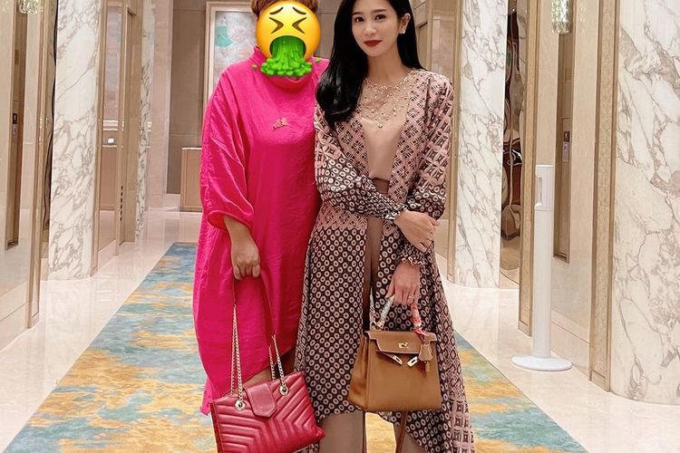 Bunga Zainal Santai Foto Bareng Teman yang Diduga Menipunya, Tenteng Tas Hermes Senilai Rp457 Juta