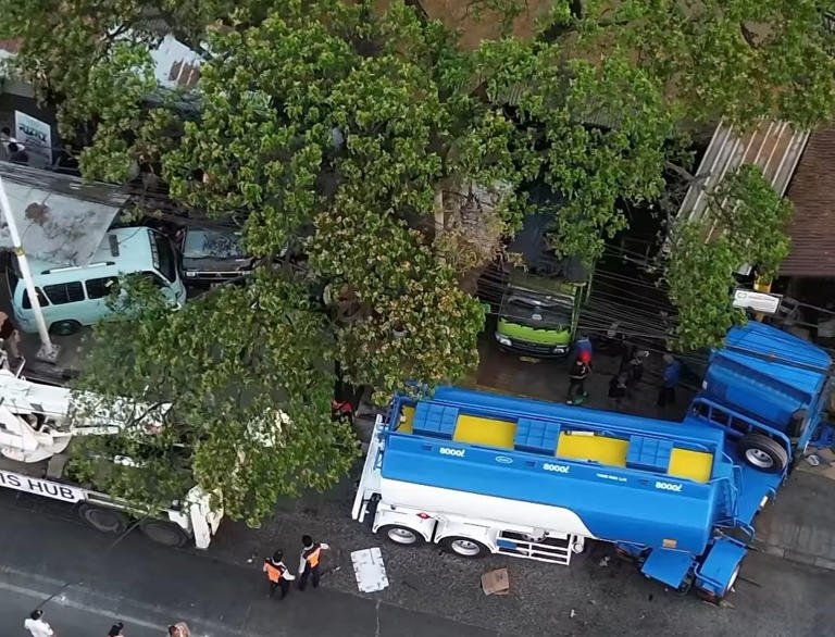 Truk Tangki Pertamina Tabrak Kendaraan dan Warga di Plumpang, 5 Orang Tewas Termasuk Seorang Pelajar