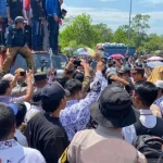 Solidaritas Guru untuk Supriyani: Kasus Dugaan Kekerasan Terhadap Anak di Pengadilan Andoolo