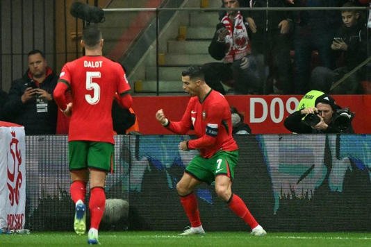 Cristiano Ronaldo Terus Cetak Gol, Tapi Tidak Pernah Main Penuh: Penjelasan Pelatih Portugal