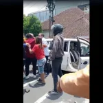 Mahasiswa Berkendara Nissan Livina Tabrak Lari di Solo, Viral di Media Sosial