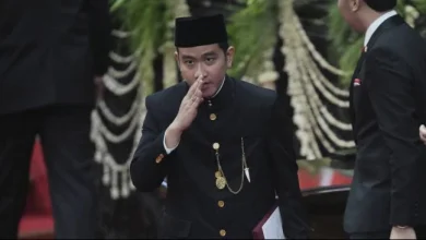 Layanan Pengaduan 'Lapor Mas Wapres' Diharapkan Meningkatkan Akses Masyarakat, Namun Terkendala Kritik dan Potensi Masalah Birokrasi