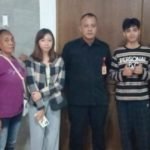Empat Orang Terjebak di Tangga Darurat Mal Sunter, Berhasil Dievakuasi oleh Damkar
