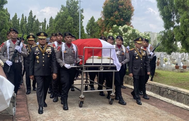 Komjen Pol (Purn) Syafruddin, Eks Menteri PANRB, Wafat di Usia 63 Tahun