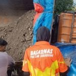 Truk Bermuatan Sirtu Terguling di Palabuhanratu, Empat Wisatawan Asal Jakarta Tewas