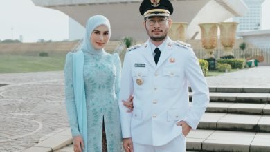 Jeje Ritchie Ismail Resmi Dilantik sebagai Bupati Bandung Barat, Syahnaz Beri Dukungan Penuh