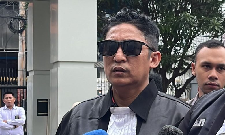 Firdaus Oiwobo Dipecat dari KAI: Dugaan Pelanggaran Etika di Sidang Ricuh Razman vs Hotman