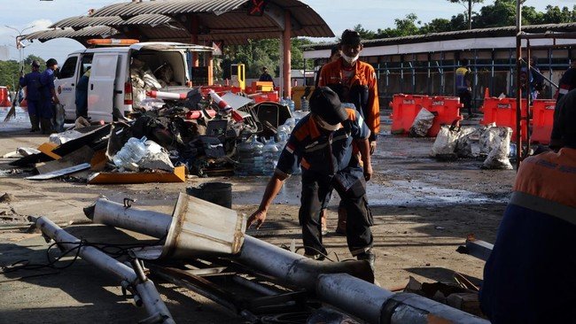Kecelakaan Beruntun di GT Ciawi, Bogor: 8 Tewas, Truk ODOL Diduga Penyebab