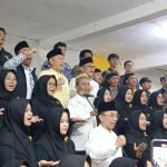 Paduan Suara Ponpes Darussalam Nyanyikan Mars Golkar, Bahlil Lahadalia Terharu dan Beri Bantuan Rp 1 Miliar