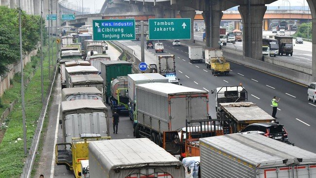 Pembatasan Angkutan Barang Selama Mudik Lebaran 2025, ALFI dan Aptrindo Minta Diskresi