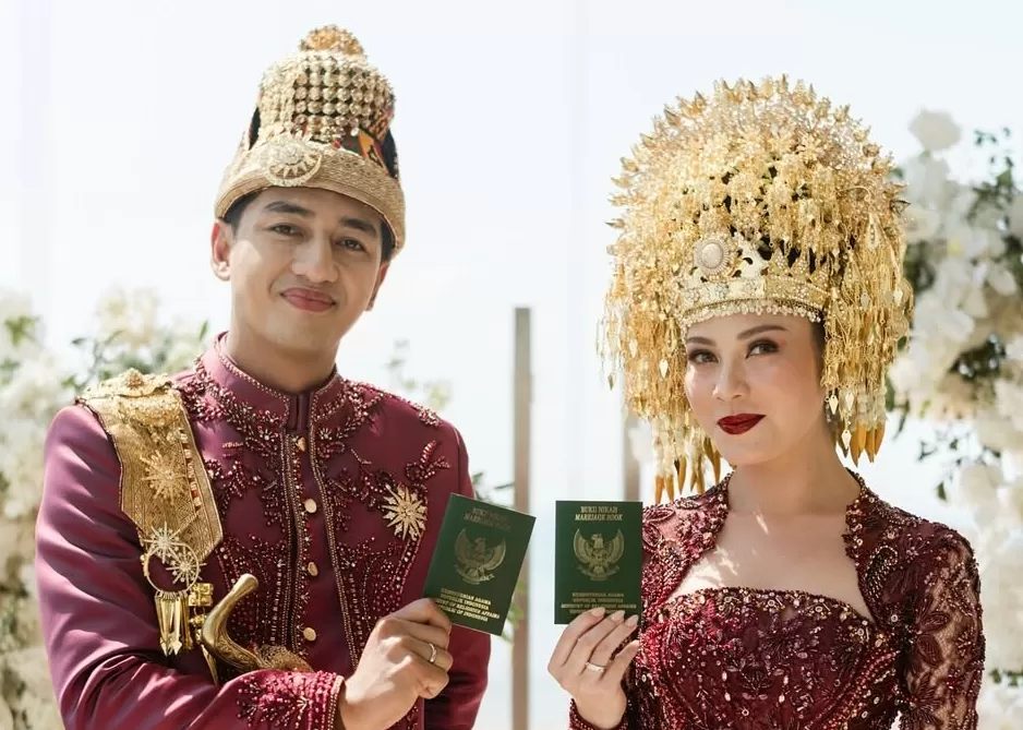 Harris Vriza Resmi Menikah dengan Haviza Devi Anjani di Bali, Intip Momen Romantisnya!