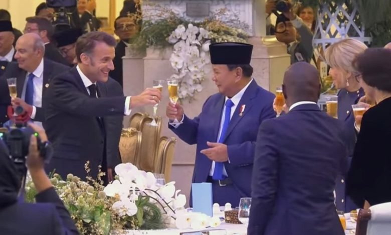 Istana Klarifikasi: Prabowo-Macron Minum Sari Apel Non-Alkohol, Bukan Wine