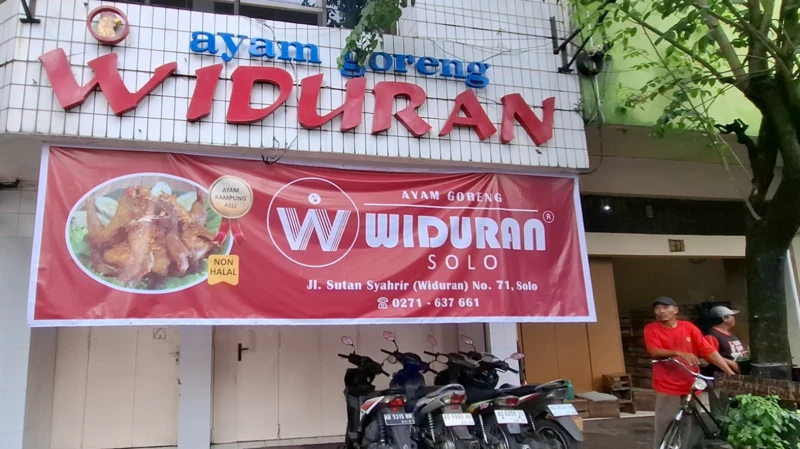 Restoran Legendaris Ayam Goreng Widuran Solo Ditutup Sementara Usai Terungkap Gunakan Minyak Babi untuk Kremesan