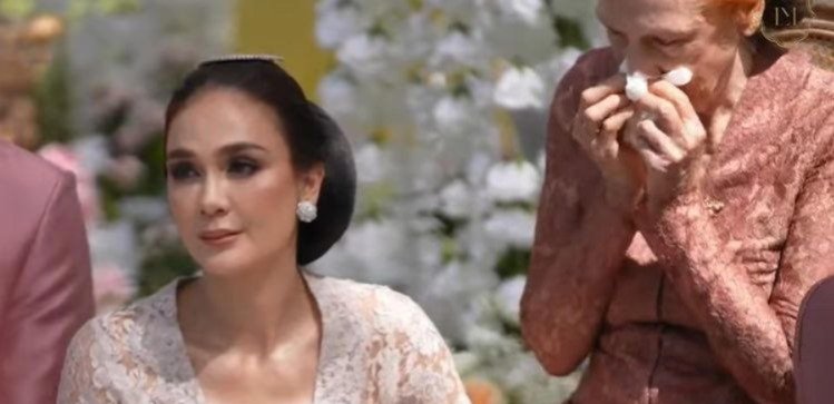 Luna Maya dan Maxime Bouttier Gelar Siraman dan Sungkeman Menjelang Pernikahan di Bali