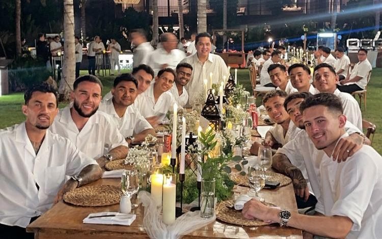 Erick Thohir Rayakan Ulang Tahun Ke-55 Bersama Timnas Indonesia di Bali, Para Pemain Kompak Meriahkan Acara