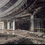 Kebakaran Hebat di Big Mall Samarinda, 7 Stan Terbakar dan 7 Orang Dirawat Akibat Asap