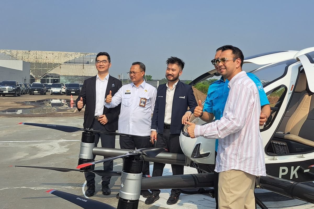 Raffi Ahmad Jadi Penumpang Pertama Taksi Terbang EHang 216 S di Indonesia, Ini Sensasinya!