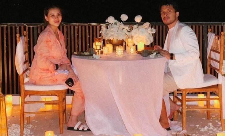 Thariq Halilintar Beri Kejutan Mobil Mewah untuk Aaliyah Massaid di Anniversary Pernikahan Pertama