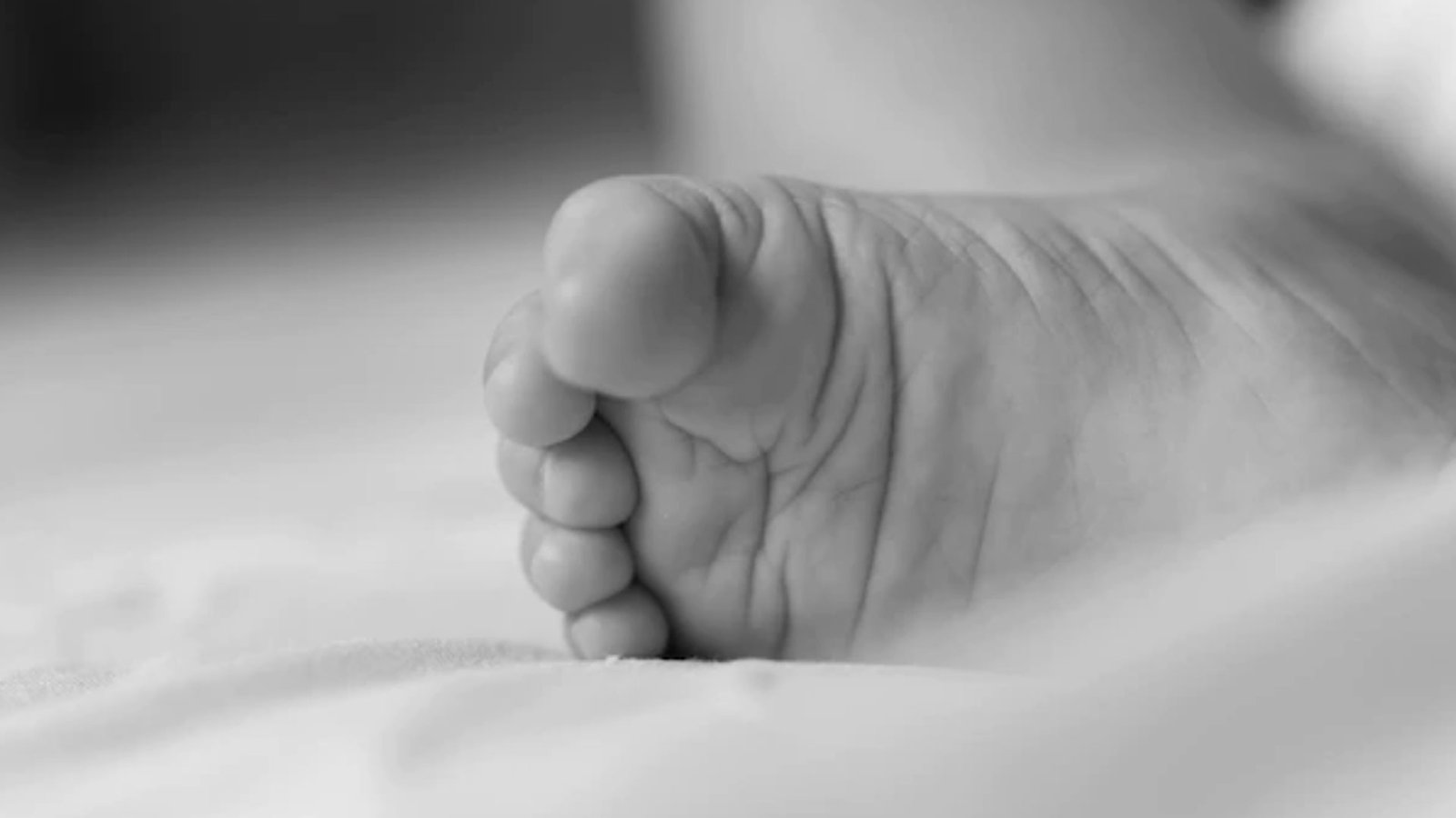 Balita di Ngawi Tewas Diduga Usai Minum Oli dan Pertalite yang Disimpan di Rumah