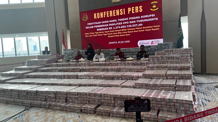 Kejagung Sita Rp 1,3 Triliun dari Musim Mas dan Permata Hijau Group Terkait Kasus Ekspor CPO